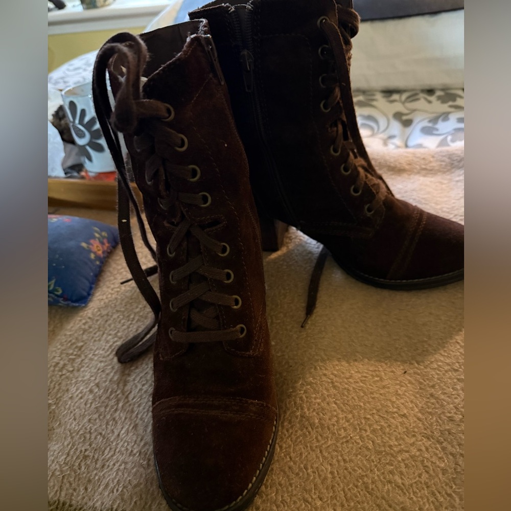 Steve Madden vintage suede booties